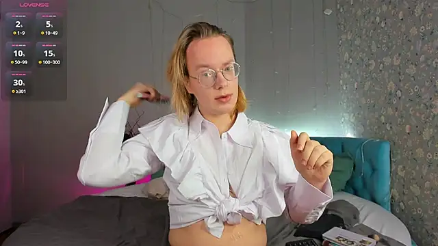 Snapshot of Amanda_Butlerr chatting on 01-15-26, 09:14 Amanda Butlerr online show from 01-15-26, 09:14