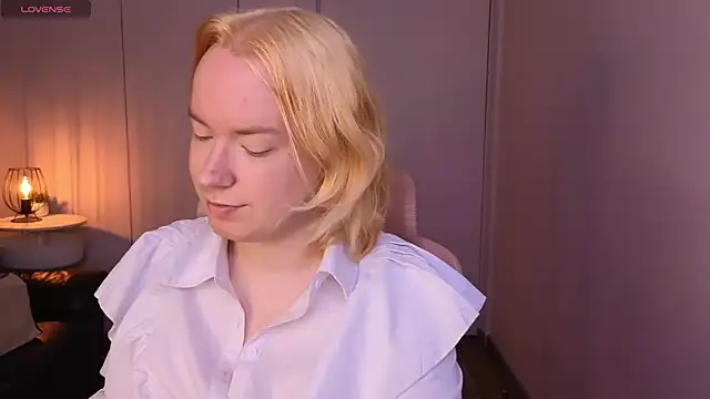 Amanda Butlerr online show from 05-29-26, 02:15
