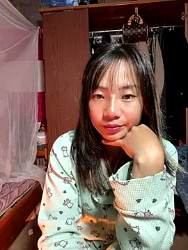 AAANINE22 online show from 09-28-25, 12:21