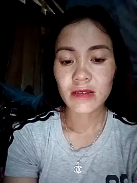 Snapshot of TinTim02 chatting on 09-27-25, 10:42 TinTim02 online show from 09-27-25, 10:42