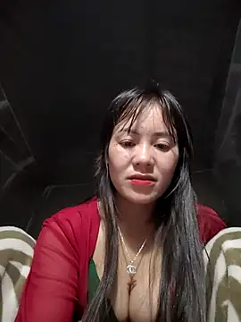 Snapshot of TinTim02 chatting on 12-13-25, 08:25 TinTim02 online show from 12-13-25, 08:25