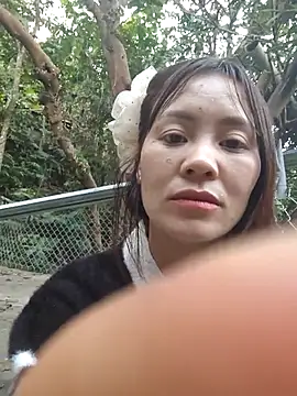 Snapshot of TinTim02 chatting on 12-15-25, 09:46 TinTim02 online show from 12-15-25, 09:46