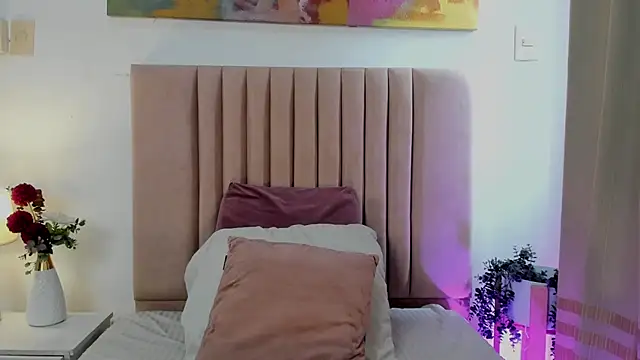 SagiraBelle online show from 10-03-25, 06:05