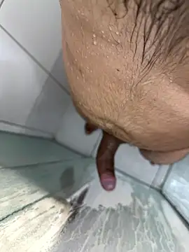 Snapshot of machoquerbct chatting on 01-18-26, 05:00 machoquerbct online show from 01-18-26, 05:00