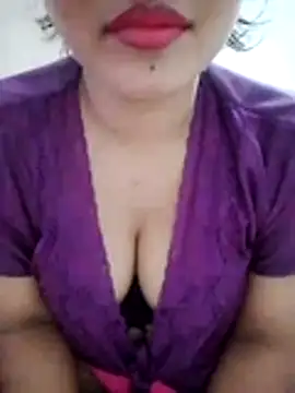 Snapshot of angel_tisha07 chatting on 11-01-25, 01:07 angel tisha07 online show from 11-01-25, 01:07