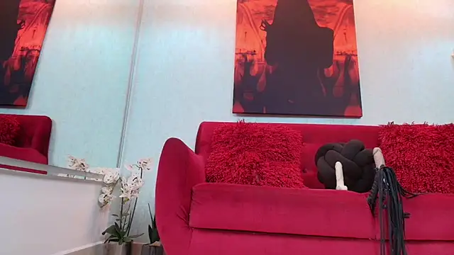 Snapshot of Valery_mansonn chatting on 10-03-25, 11:29 Valery mansonn online show from 10-03-25, 11:29