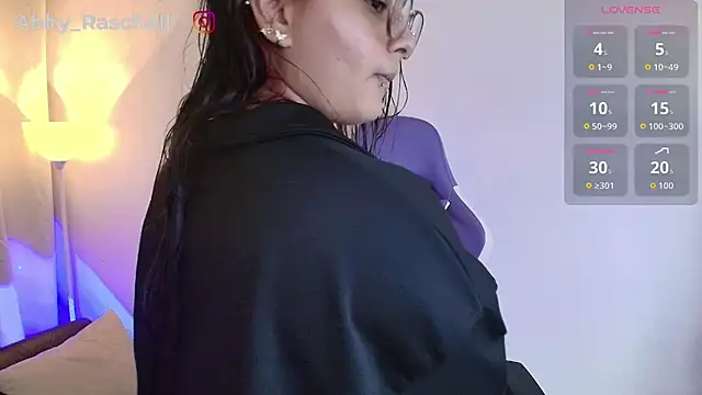 Snapshot of Abby_Raschell chatting on 06-07-26, 04:05 Abby Raschell online show from 06-07-26, 04:05