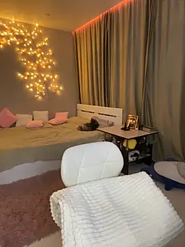 Snapshot of Bellissa_ chatting on 10-30-25, 02:29 Bellissa online show from 10-30-25, 02:29