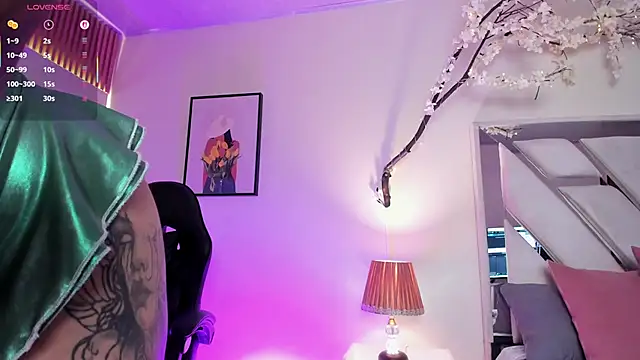 emy williams online show from 11-21-25, 08:07