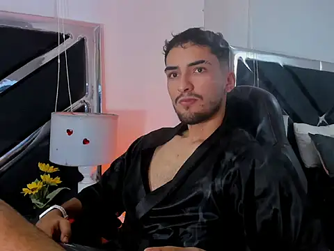 AlekRuizx online show from 09-12-25, 08:42