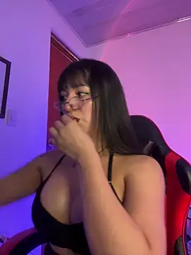 lilitth777 online show from 04-10-26, 07:18