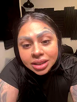 chicanachic13 online show from 10-15-25, 05:29