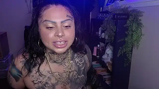 chicanachic13 online show from 05-23-26, 04:50
