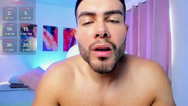 ZarekFox online show from 11-15-25, 07:54