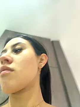 Victoria alson online show from 10-20-25, 01:22