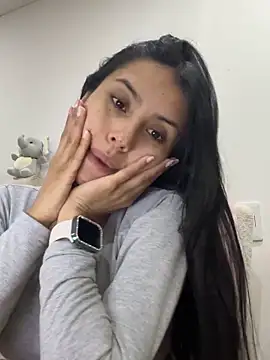 Snapshot of Victoria_alson chatting on 05-16-26, 12:40 Victoria alson online show from 05-16-26, 12:40