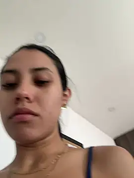 Snapshot of Victoria_alson chatting on 05-31-26, 08:21 Victoria alson online show from 05-31-26, 08:21