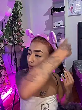 Dirty isabella18 online show from 06-12-26, 10:30