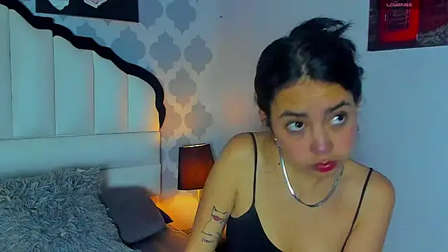Snapshot of AlissonBelucci chatting on 10-20-25, 12:05 AlissonBelucci online show from 10-20-25, 12:05