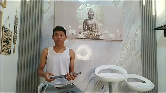 BEAUTY BOYS1 online show from 02-08-26, 07:12