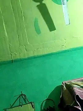 Snapshot of Rakhi_j chatting on 11-17-25, 11:32 Rakhi j online show from 11-17-25, 11:32