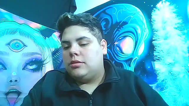 Snapshot of Hailey_Curvy chatting on 12-22-25, 11:07 Hailey Curvy online show from 12-22-25, 11:07