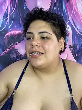 Snapshot of Hailey_Curvy chatting on 05-17-26, 10:55 Hailey Curvy online show from 05-17-26, 10:55