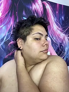 Snapshot of Hailey_Curvy chatting on 05-25-26, 05:46 Hailey Curvy online show from 05-25-26, 05:46