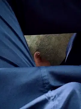 Snapshot of Markroco696 chatting on 09-09-25, 04:12 Markroco696 online show from 09-09-25, 04:12