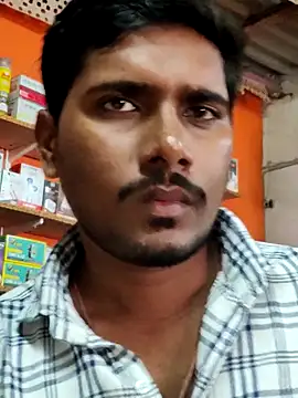 Snapshot of Markroco696 chatting on 09-26-25, 03:21 Markroco696 online show from 09-26-25, 03:21