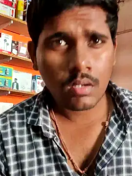 Snapshot of Markroco696 chatting on 10-10-25, 03:49 Markroco696 online show from 10-10-25, 03:49