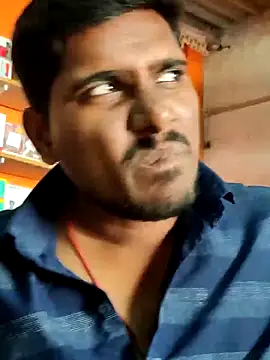 Snapshot of Markroco696 chatting on 11-19-25, 04:45 Markroco696 online show from 11-19-25, 04:45