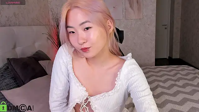 Aisi 18 online show from 09-12-25, 06:02