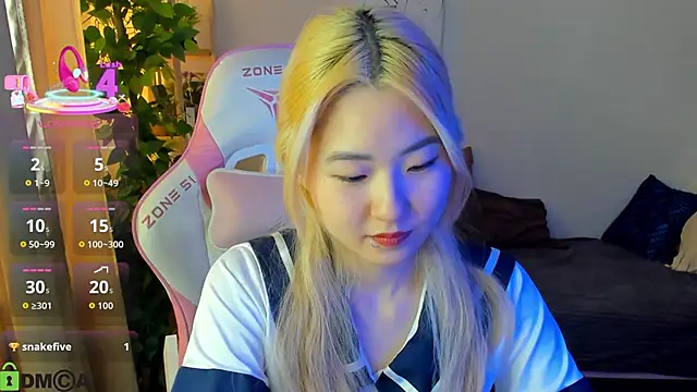 Aisi 18 online show from 10-01-25, 07:36