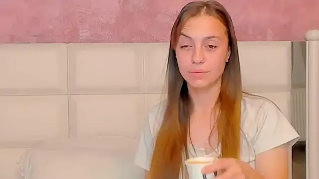 MillieTinny online show from 10-06-25, 03:04