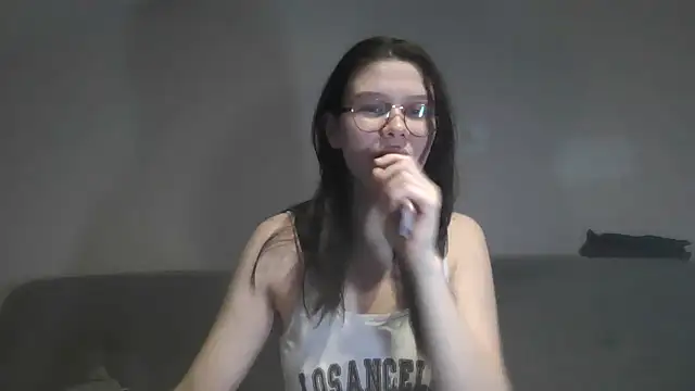 Snapshot of LaVostraDorothy chatting on 12-14-25, 08:46 LaVostraDorothy online show from 12-14-25, 08:46