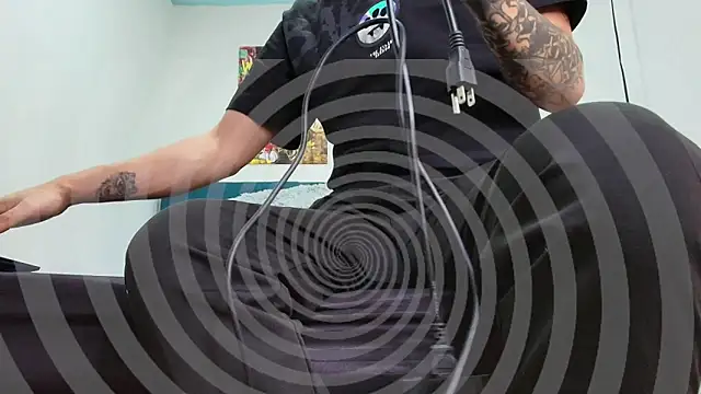 Warmteam777 online show from 11-17-25, 09:20