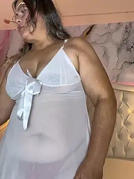 Lucy Milf 474 online show from 04-18-26, 12:53