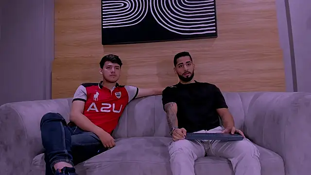 mike friends online show from 12-01-25, 02:00