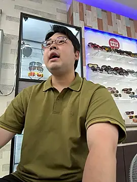 gayfucuxuc online show from 09-25-25, 01:42