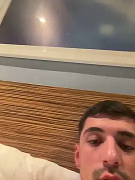 yanki13 online show from 01-08-26, 12:02