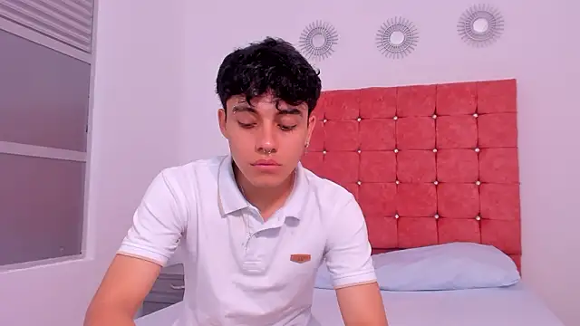 Dani rivass online show from 02-03-26, 11:37