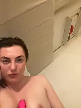 Snapshot of Bethbooxo chatting on 09-11-25, 08:53 Bethbooxo online show from 09-11-25, 08:53