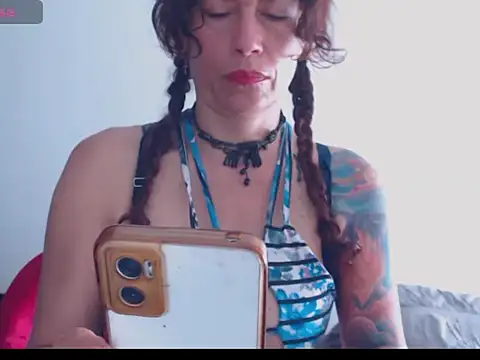 fenix colette online show from 09-21-25, 02:19