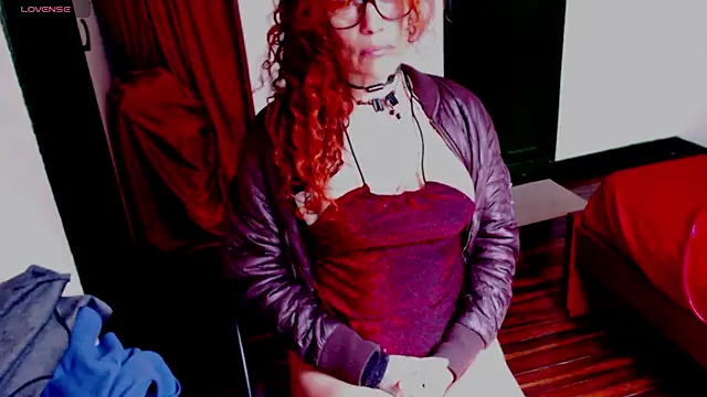 Snapshot of fenix_colette chatting on 07-14-26, 03:18 fenix colette online show from 07-14-26, 03:18