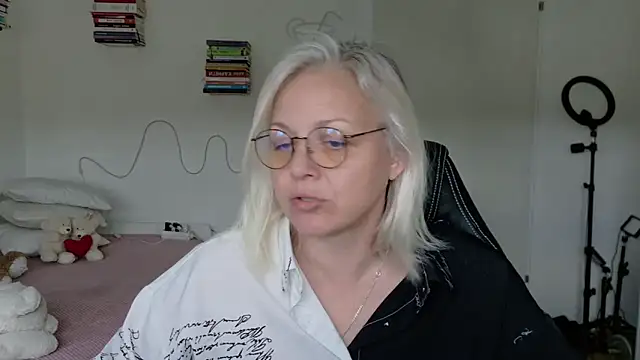 Linsy Kim online show from 04-01-26, 09:54