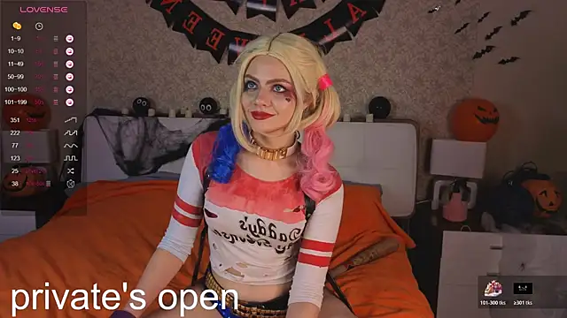 Brittney Shaw online show from 10-31-25, 02:29