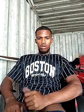 Snapshot of Basslanie chatting on 12-04-25, 04:55 Basslanie online show from 12-04-25, 04:55