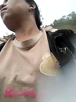 venu00 online show from 04-21-26, 01:29