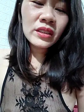 Snapshot of Singlemom69x chatting on 06-03-26, 02:33 Singlemom69x online show from 06-03-26, 02:33
